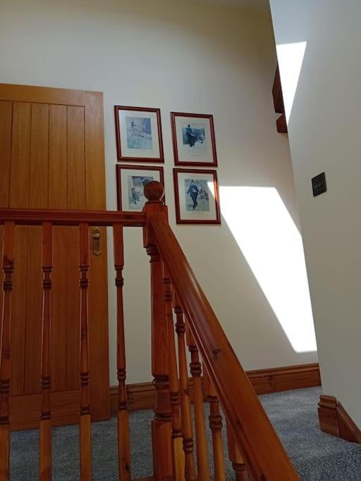 The Old Chapel-The Nave Apartment Gristhorpe ภายนอก รูปภาพ